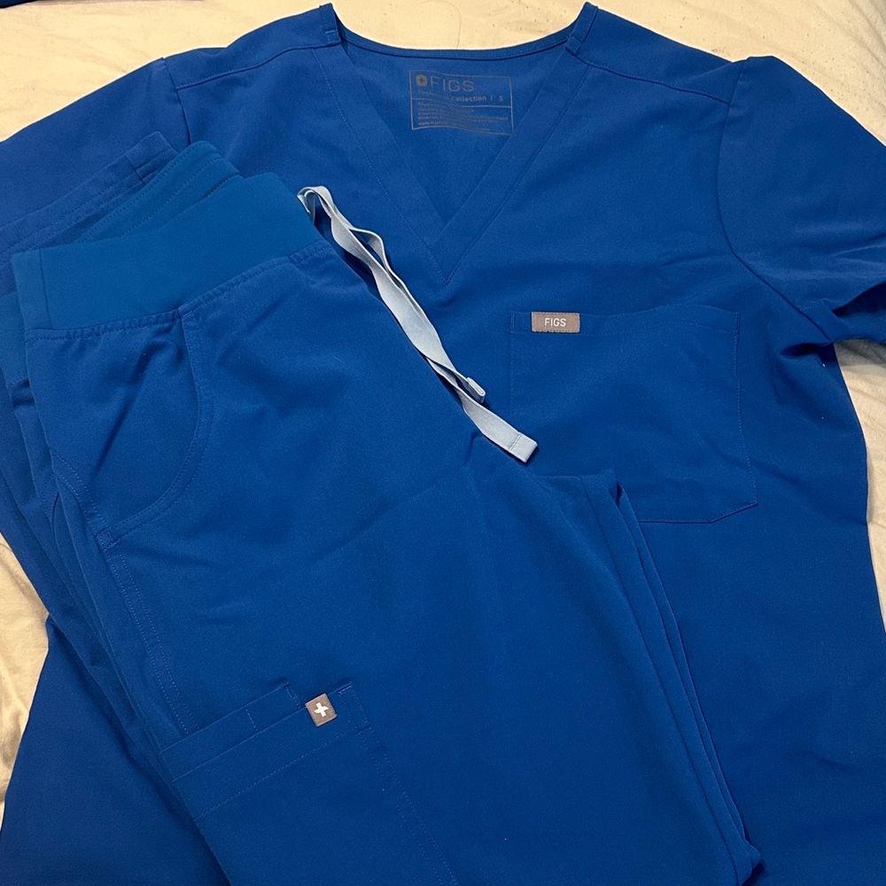 Figs Vibrant Blue Medical Scrubs